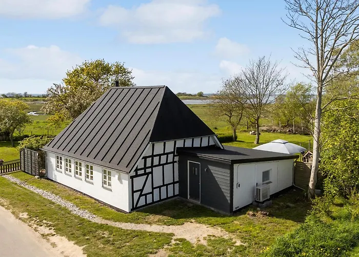 Gorgeous In With Kitchen Vakantiehuis